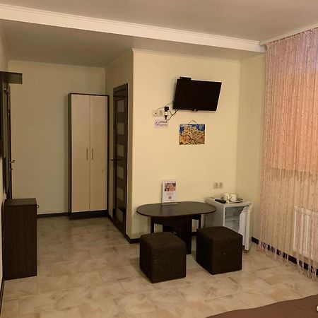 Breeze Hotel Odessa Ngoại thất bức ảnh
