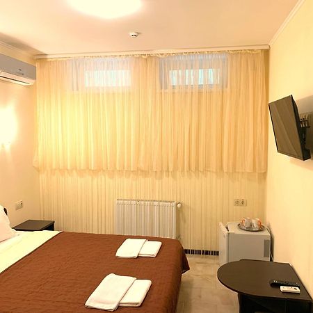 Breeze Hotel Odessa Ngoại thất bức ảnh