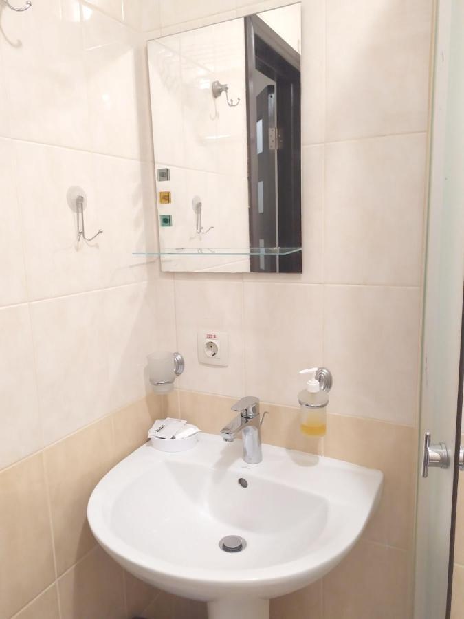 Breeze Hotel Odessa Ngoại thất bức ảnh