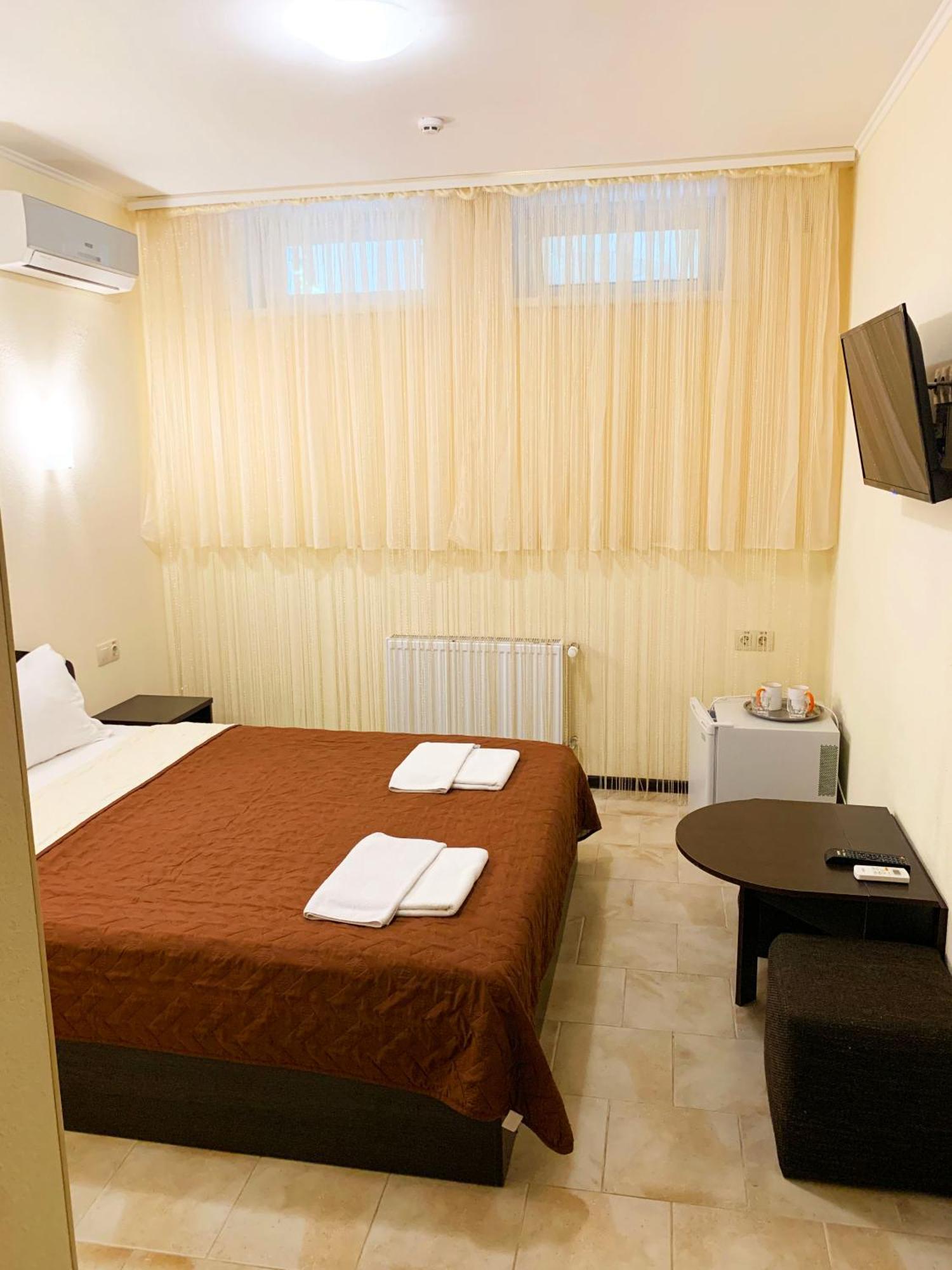 Breeze Hotel Odessa Ngoại thất bức ảnh