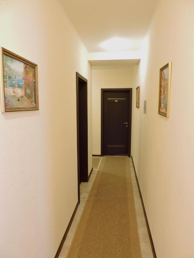 Breeze Hotel Odessa Ngoại thất bức ảnh